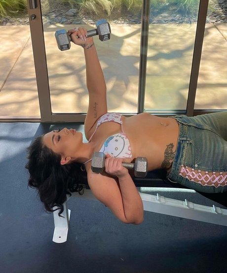 Kali Uchis nette pornostar galerie