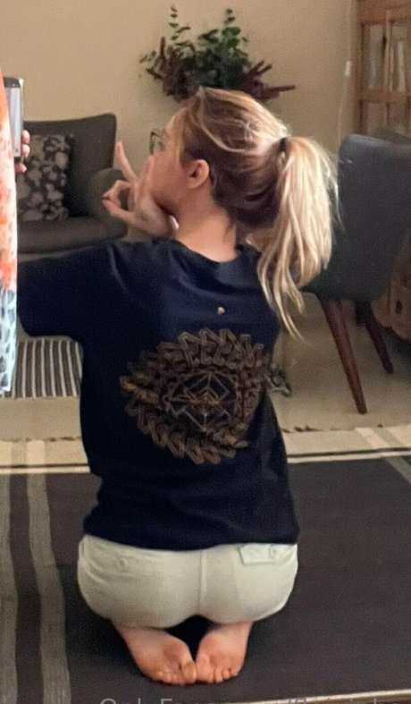 Flavia Sayuri porno heiße bild