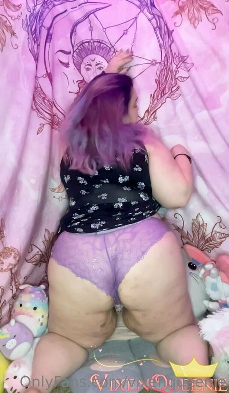 vixenqueenie model erotische galerien