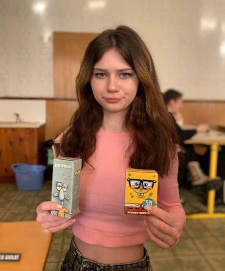 hdsonki model nackte bild