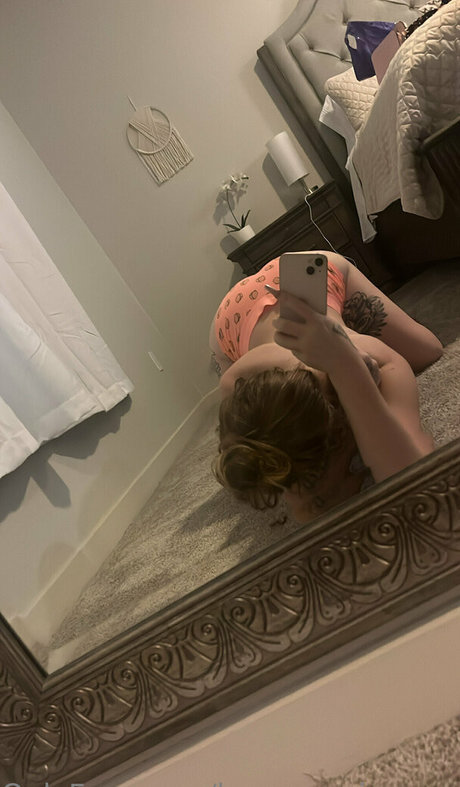 layonna simpson perfekte nette bild