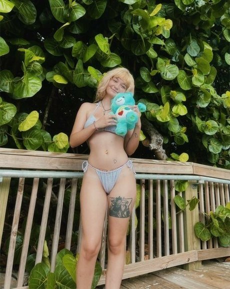 Nekohails nackt porno foto