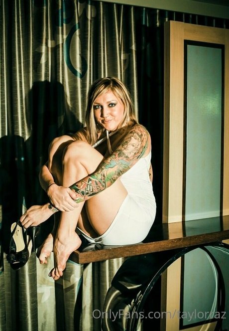 taylorraz nackt heiße galerie