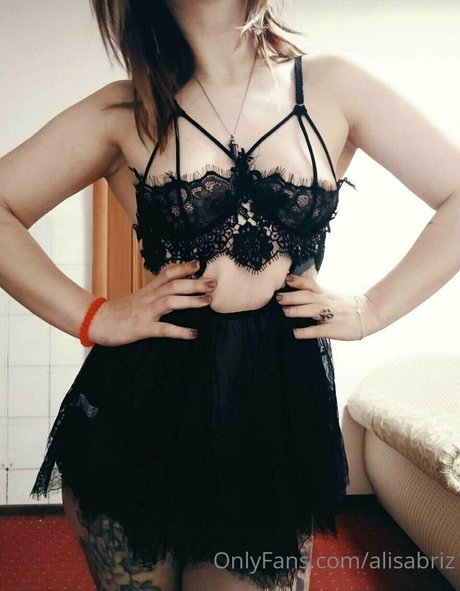 alisabriz top exklusive foto