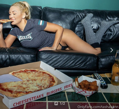 Tashaxann model xxx bilder