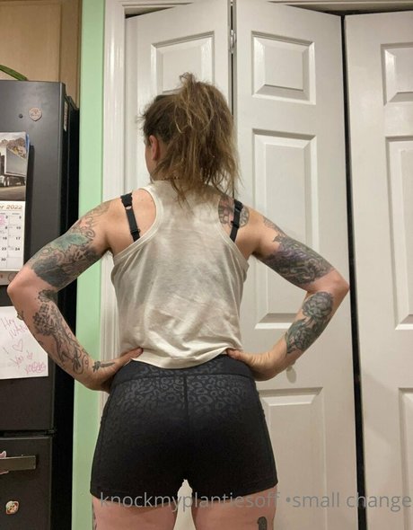 knockmyplantiesoff pornostar sexy fotos