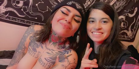 alaskazade schauspielerin sexy galerie