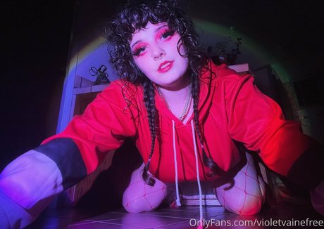 violetvainefree nackt xxx archiv