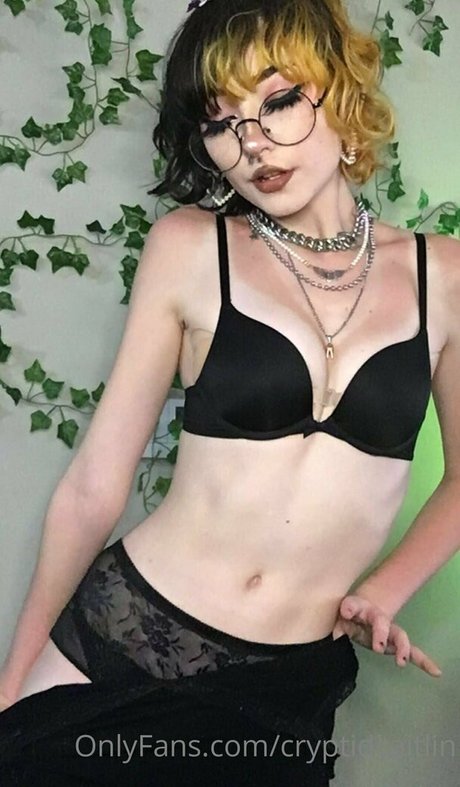 cryptidcaitlin schöne nackten bild