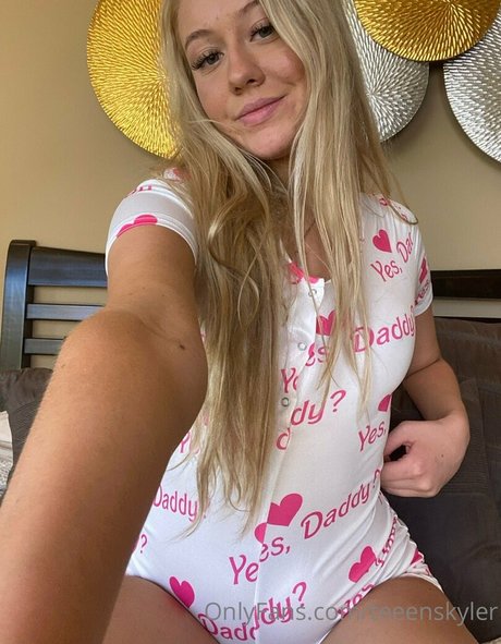 teeenskyler sexy foto