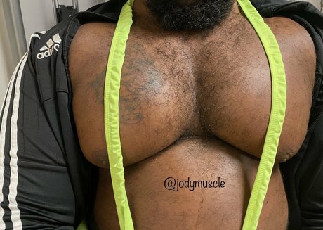 jodymuscle kostenlose sexy galerie