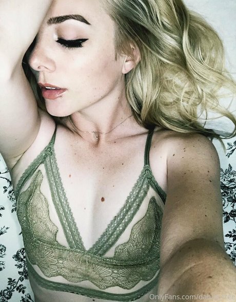 dahlia free porno perfekte bilder