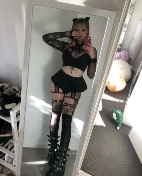 tattoo kitten porno perfekte bild