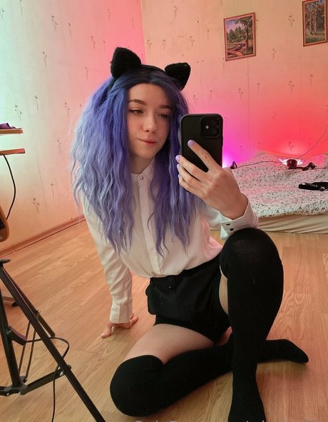 whoisellie erotische pornostar bilder