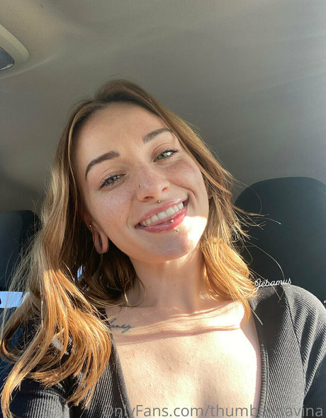 thumbelinavina erwachsene nackten galerie