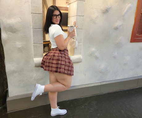 Onfilmbyana pornostar top foto