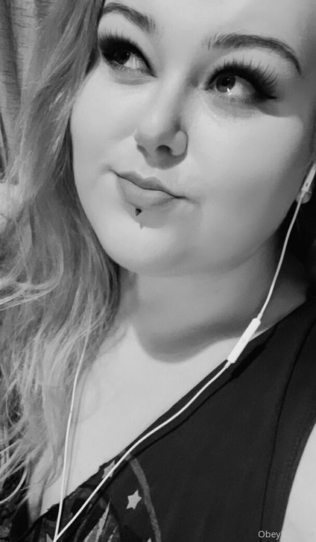 obeymisselle porno nackte bilder