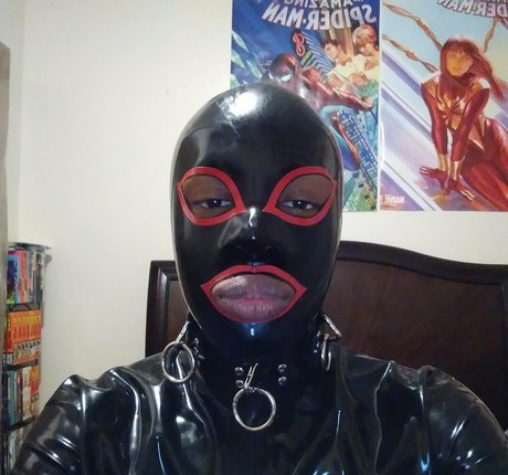 sir latexman sexy nackten bilder