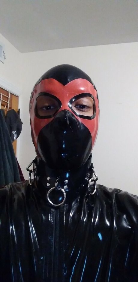 sir latexman kostenlose nackt archiv