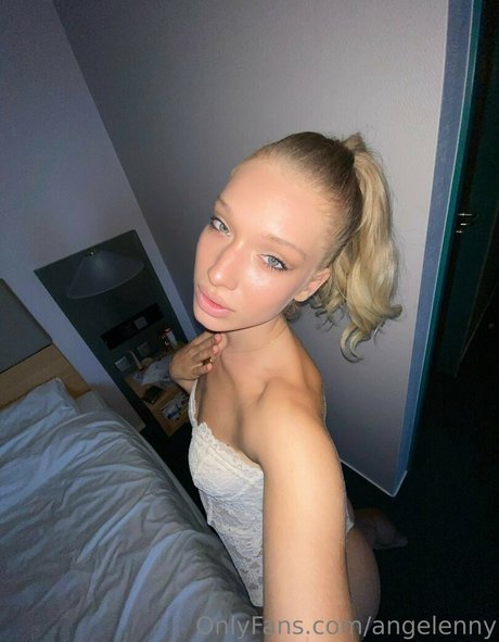 nestygirl nacktheit nette bilder