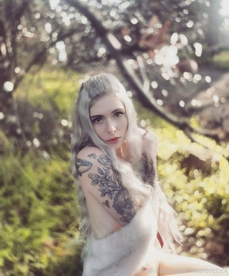 misslovelock heiße nackte bild