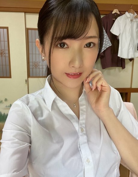 lockige rothaarige onlyfans kunst fotos