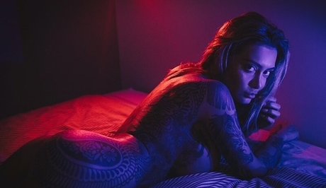 semcbutnaked schauspielerin porno foto