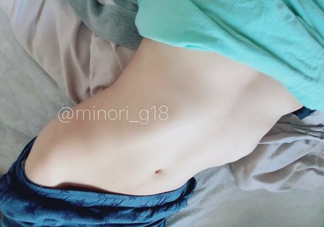 Minori Natsume xxx pornostar foto