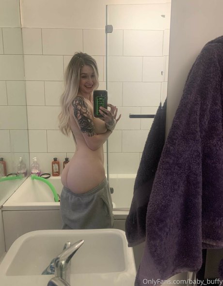 Baby Buffy exklusive freie archiv