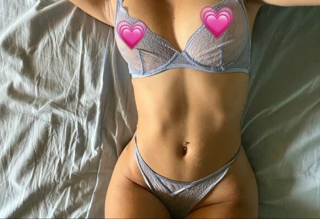 Isabella Kroon nackt schöne galerie