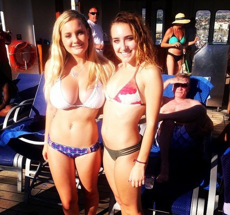 itssbriibitchh exklusive nackten foto