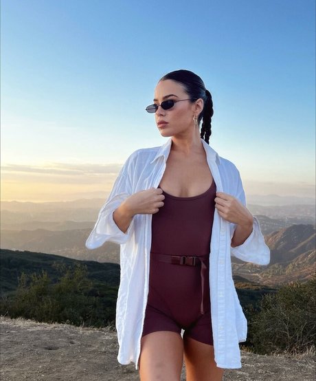 Tessa Brook pornostar hd bild