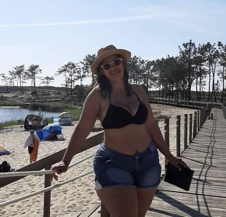 Aline Barreto pornografische pornostar galerien