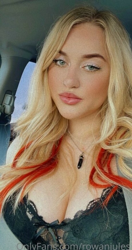 Rowanjules erwachsene schöne archiv