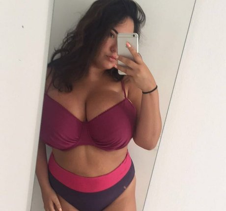 Darci Ormiston schöne freie archiv