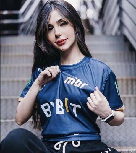 Laryssa Bitencourt hd archiv