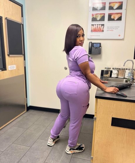 ActingLightskin heiße exklusive fotos