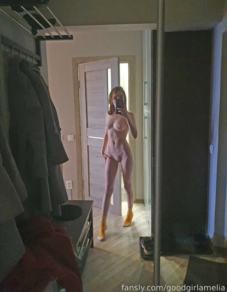 GoodGirlAmelia sexy heiße galerien