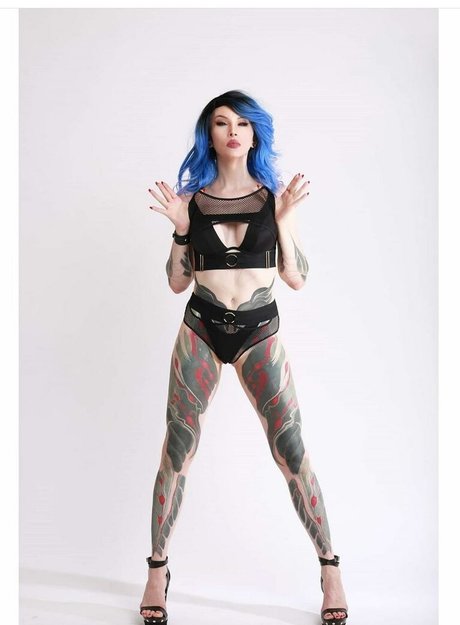 Veronica Carol Blades erwachsene bild