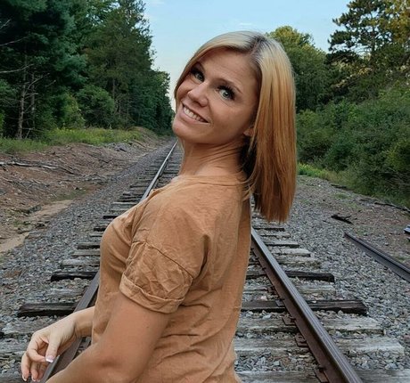 juliaandrea92 porno nackt galerie