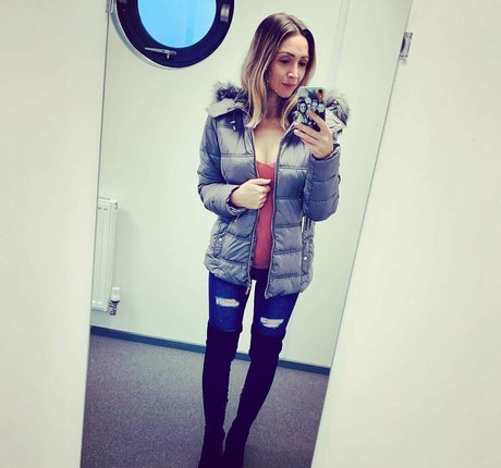 Lucy Jo Hudson sexy kostenlose galerie