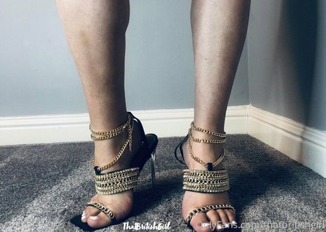 Aaliyah Yasin schöne pornographische bild