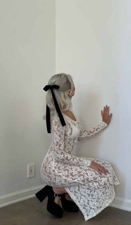 Jennessa Rose hd pornografische bild