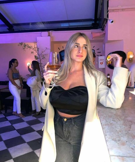 Noa Perets top erotische bilder