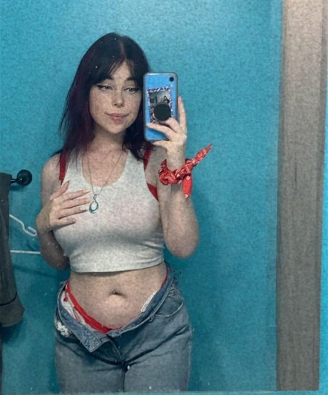 Daisyy mayyy top pornografische galerien