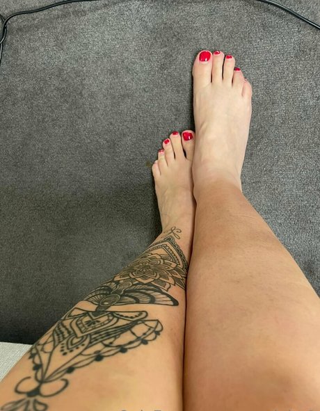 Amanda Micallef perfekte freie foto