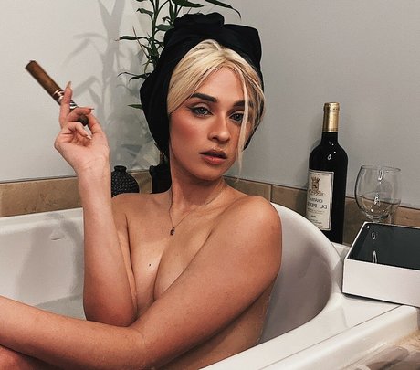 Vain Virgo perfekte exklusive archiv