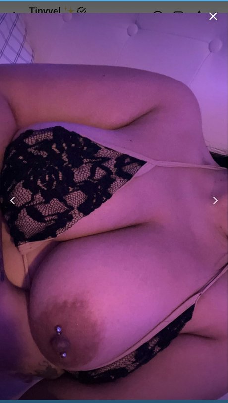 Tinyvel top nackte foto