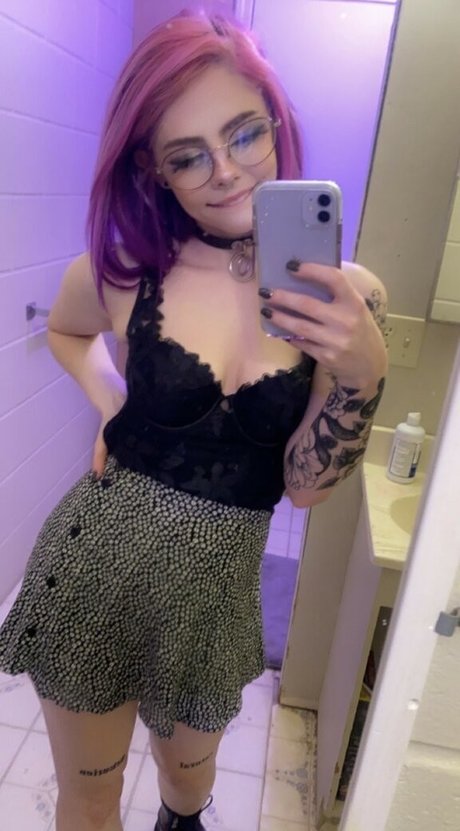 Catssnap hübsche nackt archiv