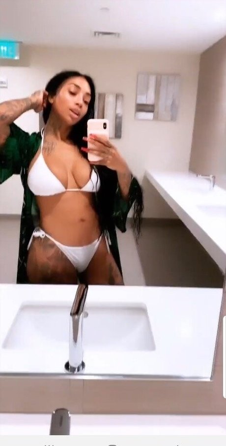 flyyytattedsky erotische pornostar bilder